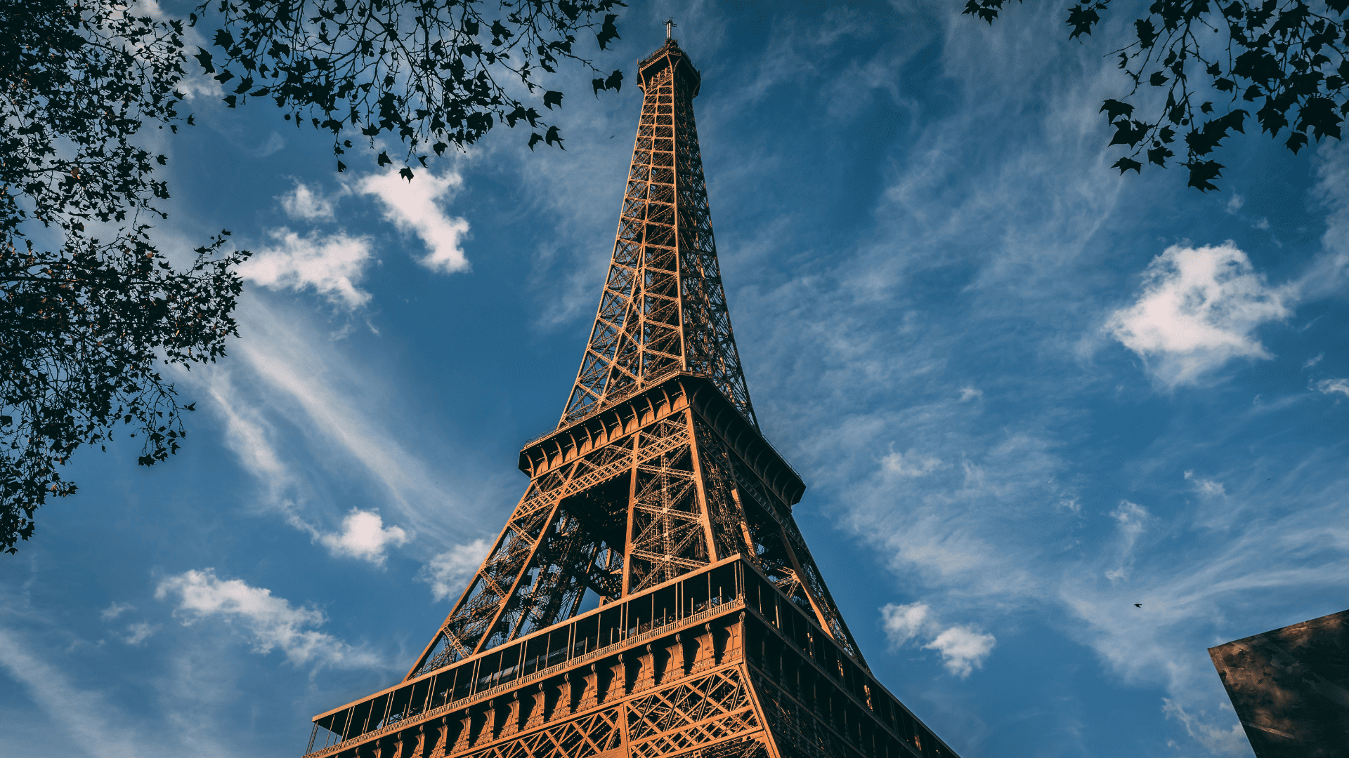 <small>Torre Eiffel:</small> Tipos de Ingresso, Dicas e Como Evitar Longas Filas