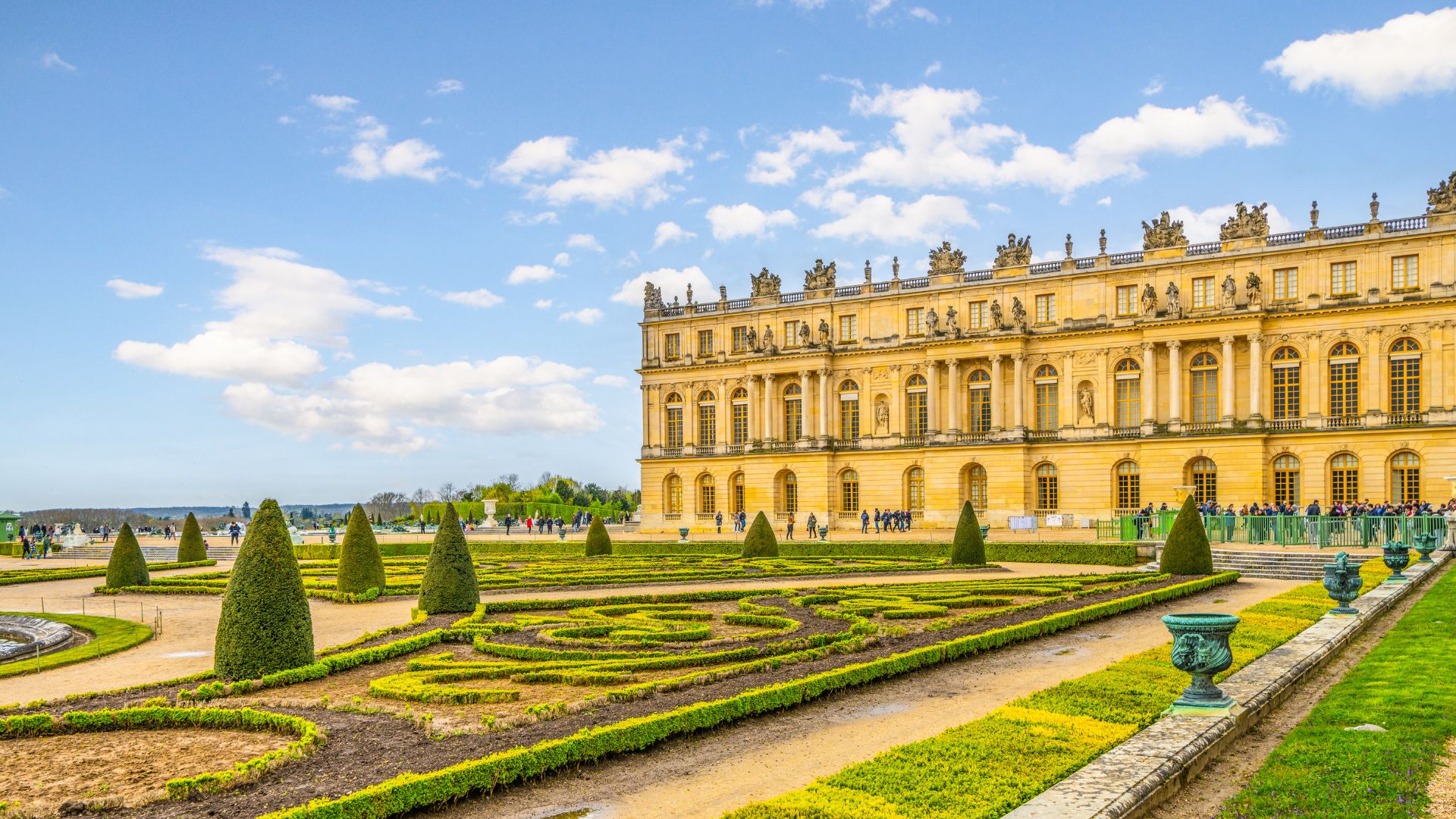 <small>Tour em Paris ao Palácio de Versalhes</small> Como Visitar o Castelo mais Famoso da França