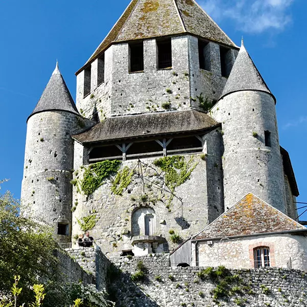Provins