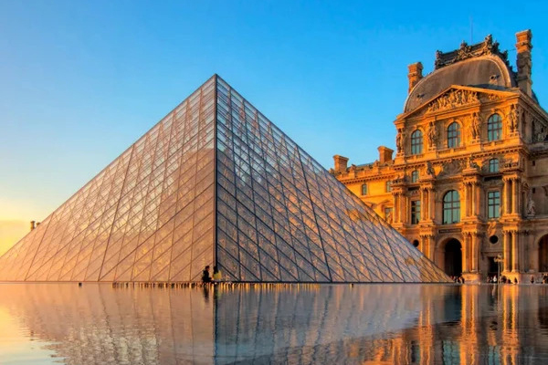 Museu do Louvre