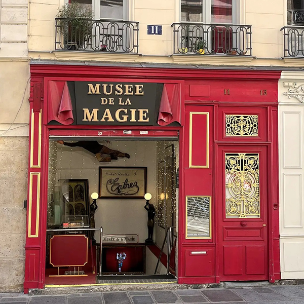 MUSÉE DE LA MAGIE