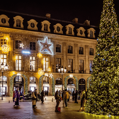 Place Vendôme iluminada