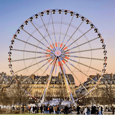 Roda-gigante de Natal no Jardim das Tuileries