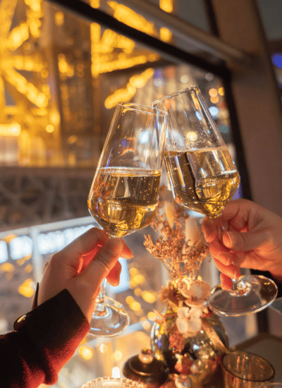 Jantar romântico na Torre Eiffel Madame Brasserie