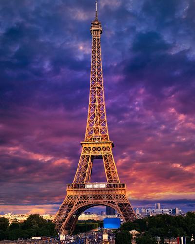 Torre Eiffel Iluminada