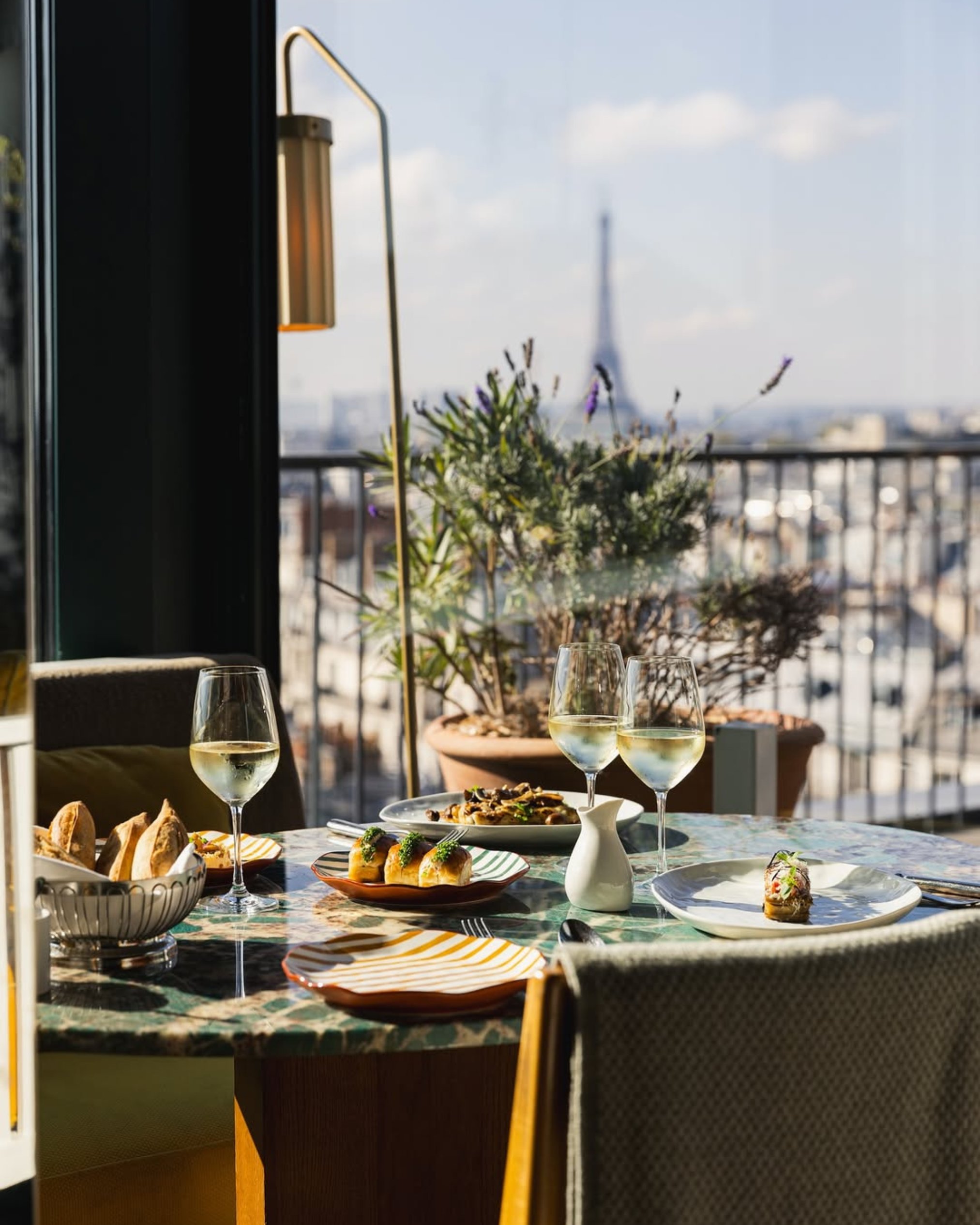 Perruche rooftop em Paris