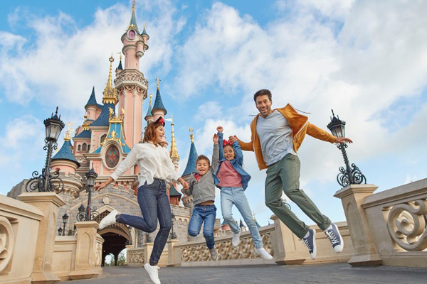 DISNEYLAND PARIS